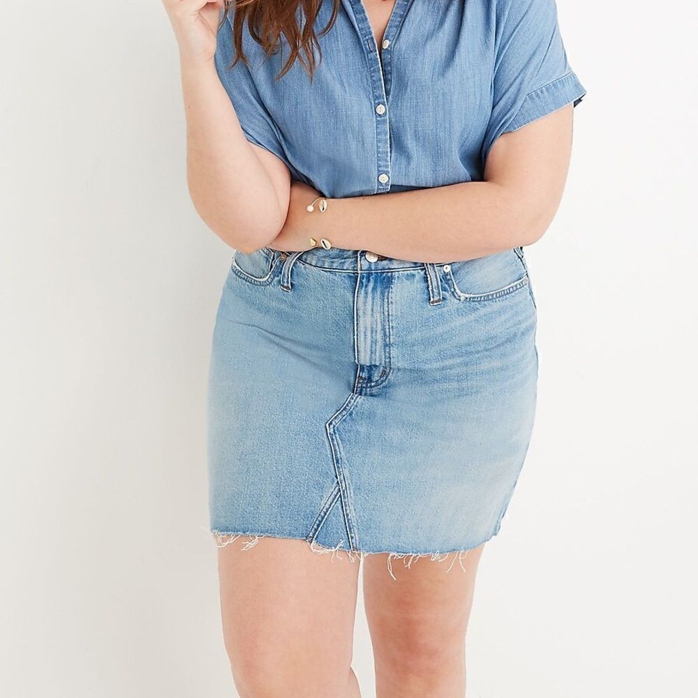 Madewell Rigid Denim A-Line Mini Skirt in Lovell Wash Size 35